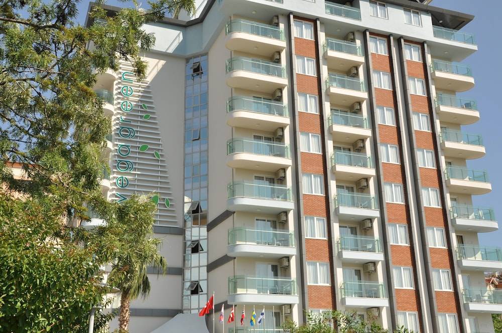 Vega Green Apart Hotel 1