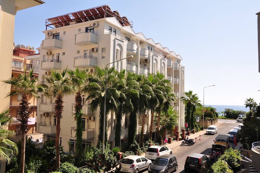 Belle Ocean Apart Otel 1
