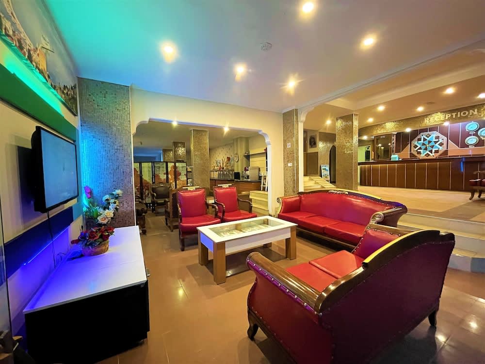 Select Apart Hotel 1