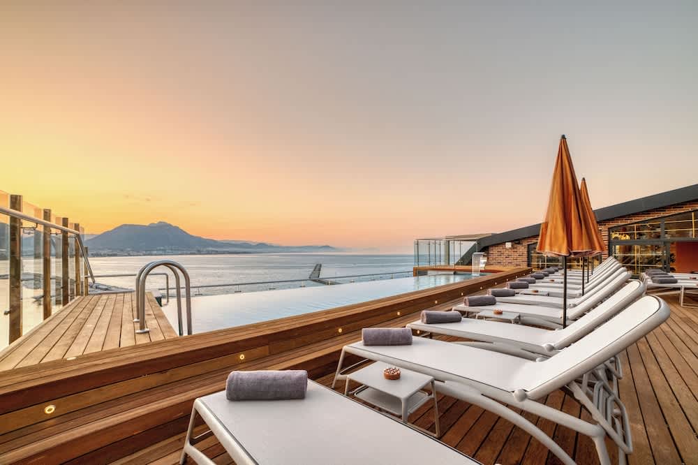 Numa Port Hotel 1