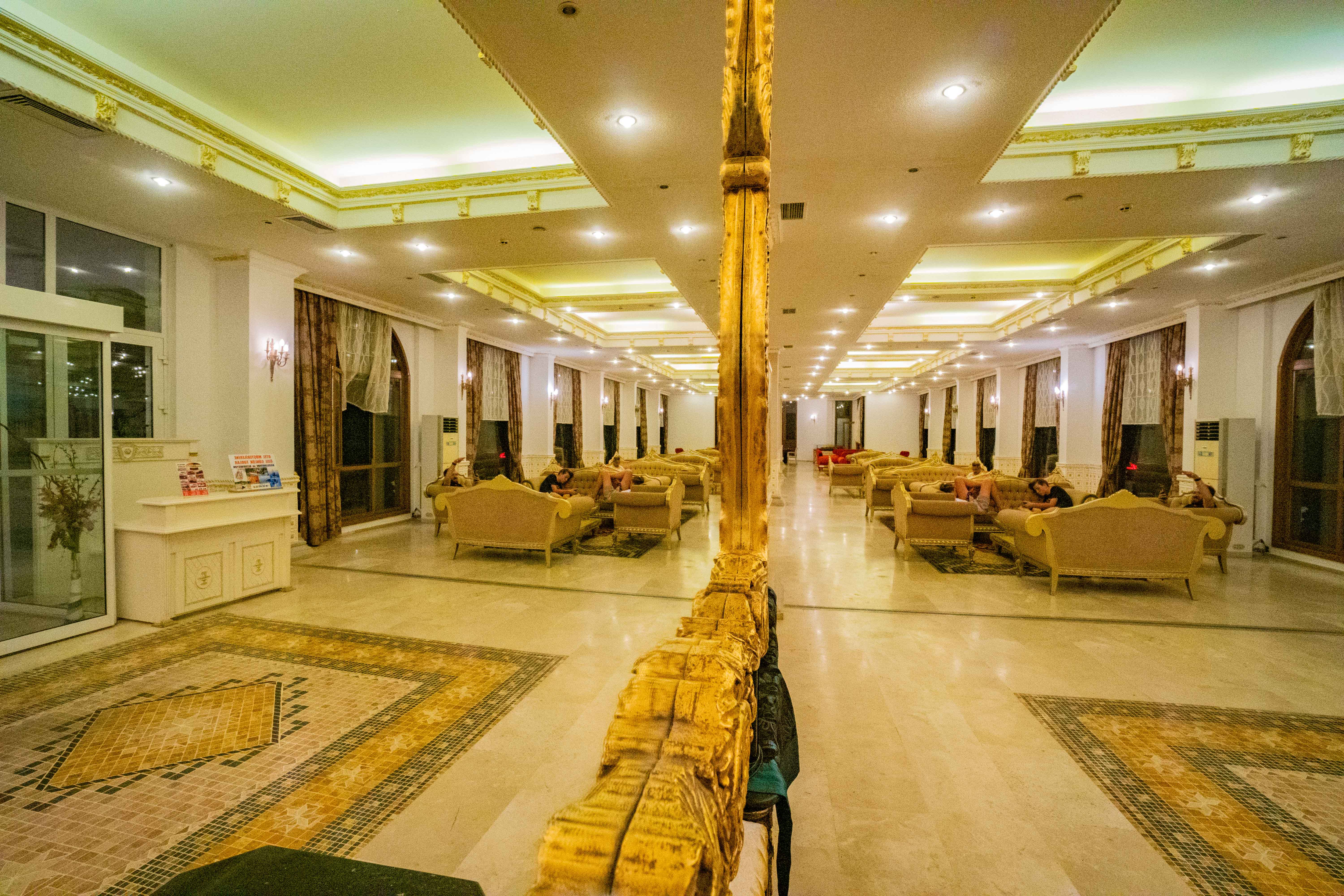 Fun Hill Resort Hotel 1