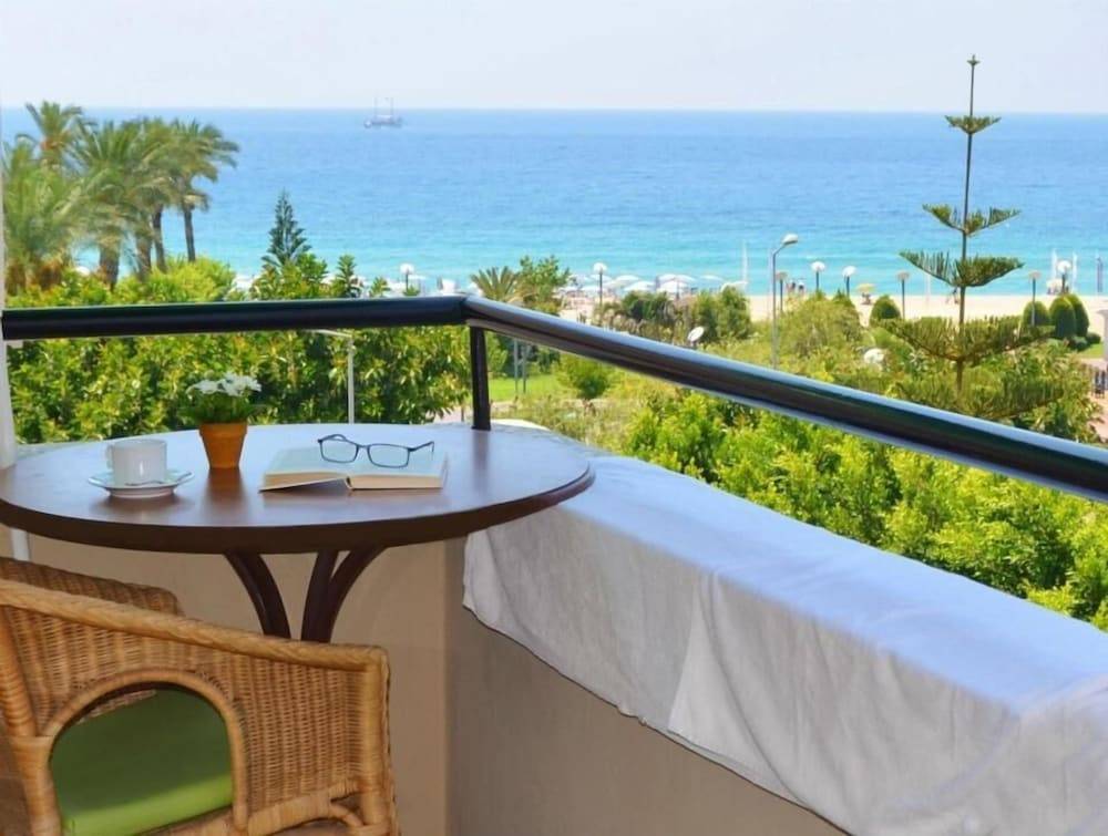 Kleopatra Carina Hotel 1