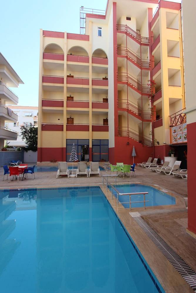 Damlatas Elegant Apart Hotel 1
