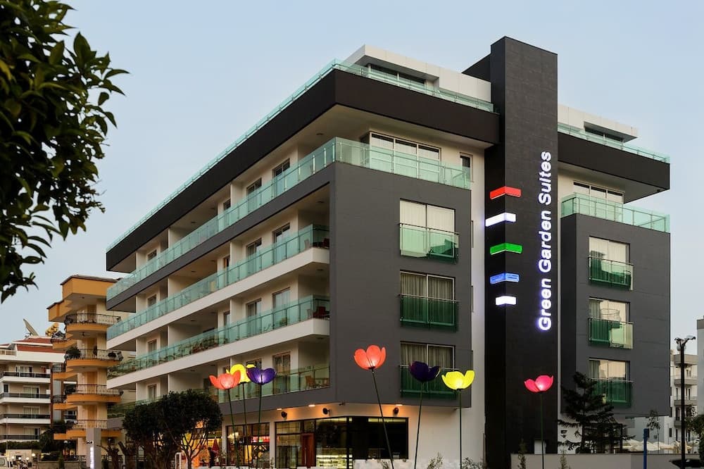 Green Garden Suites Hotel 1