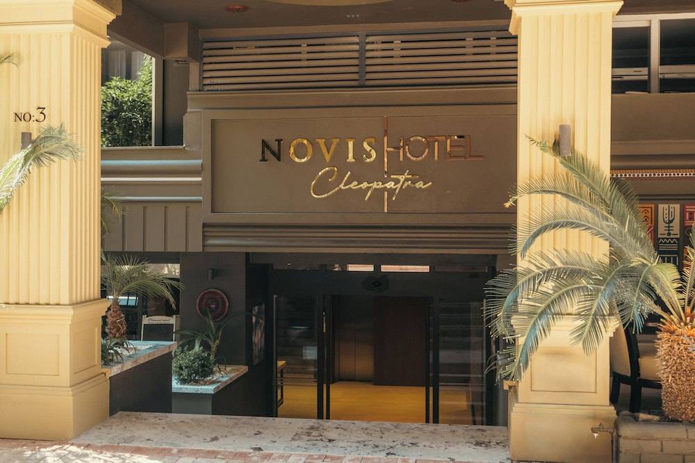 Novis Hotel Cleopatra 1