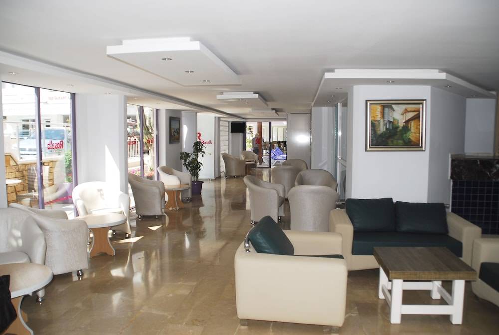 Rosella Hotel 1