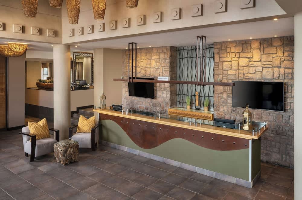Protea Hotel by Marriott Bloemfontein Willow Lake 2