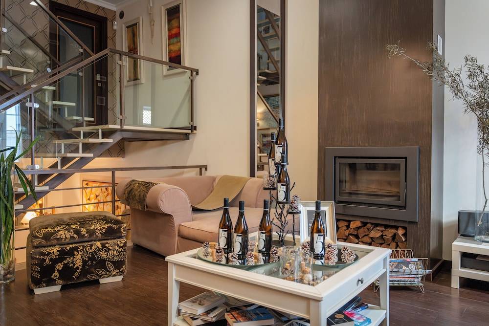 Luxury Guest House Opus One 2