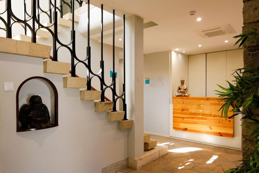 Golden Beach Guest House & Rooftop Bar 2