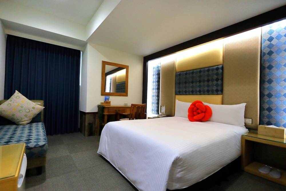 Han She Hotel 1