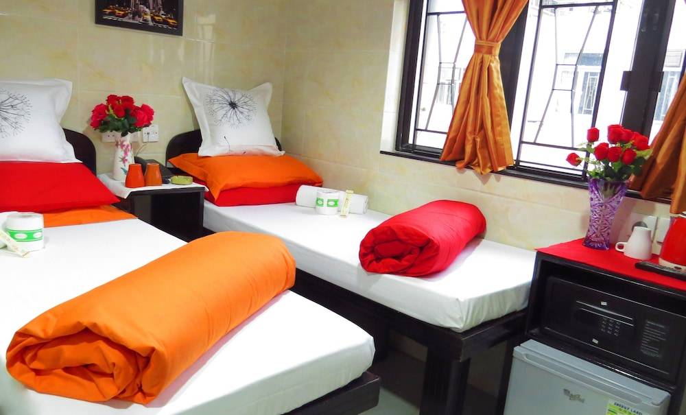 Manila Hotel - Hostel 1