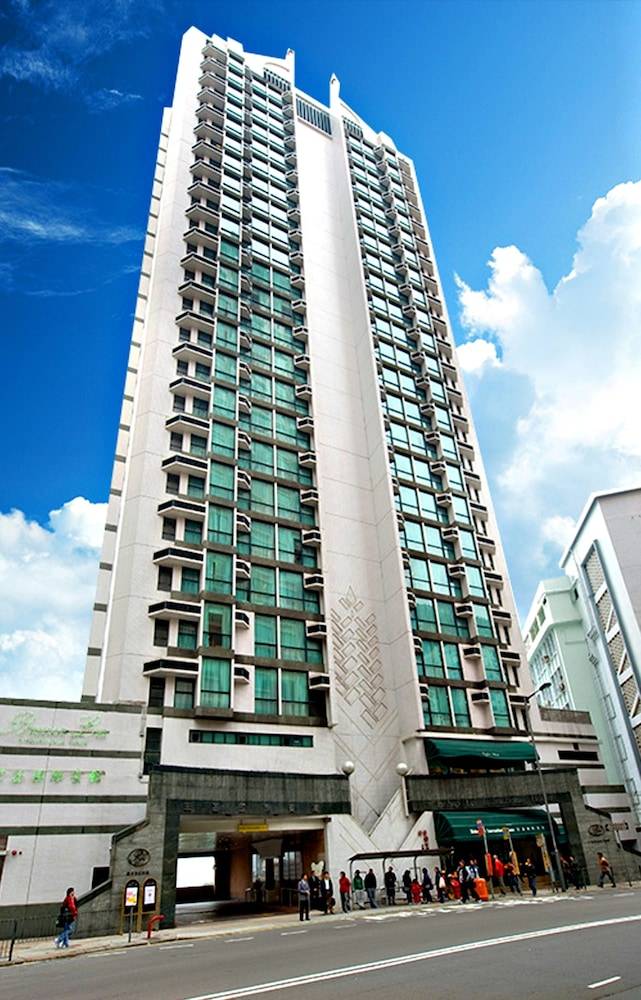 Bishop Lei International House 1