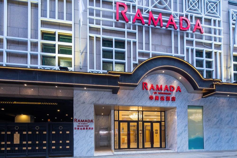 Ramada Hong Kong Grand View 1
