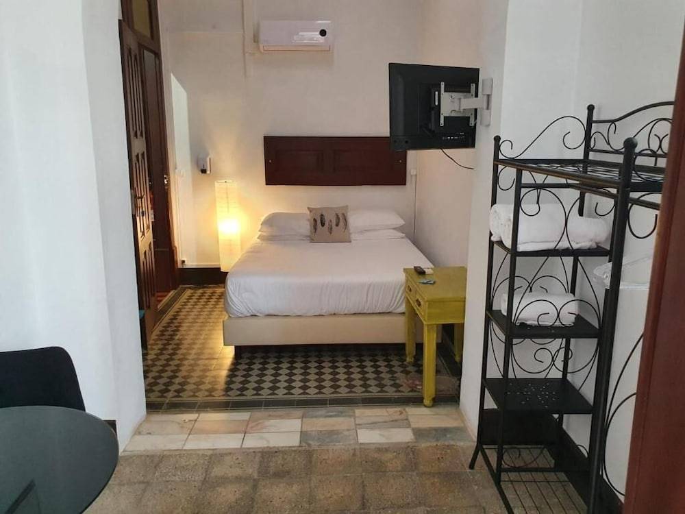 Urban Suites 2