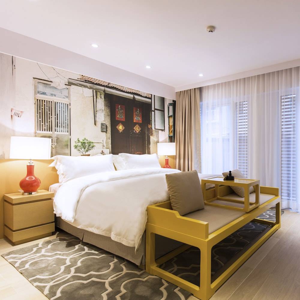 Caravel Hotel 1