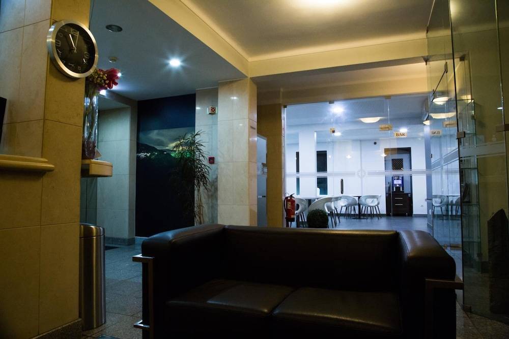 Hotel Solaris 2