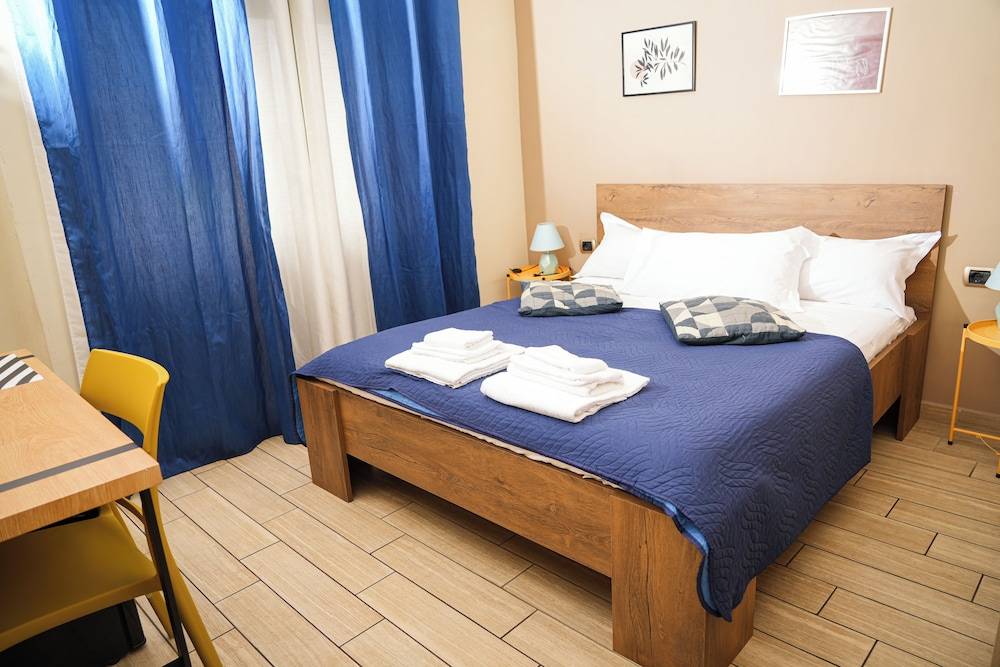 B&B Metropolitan 1