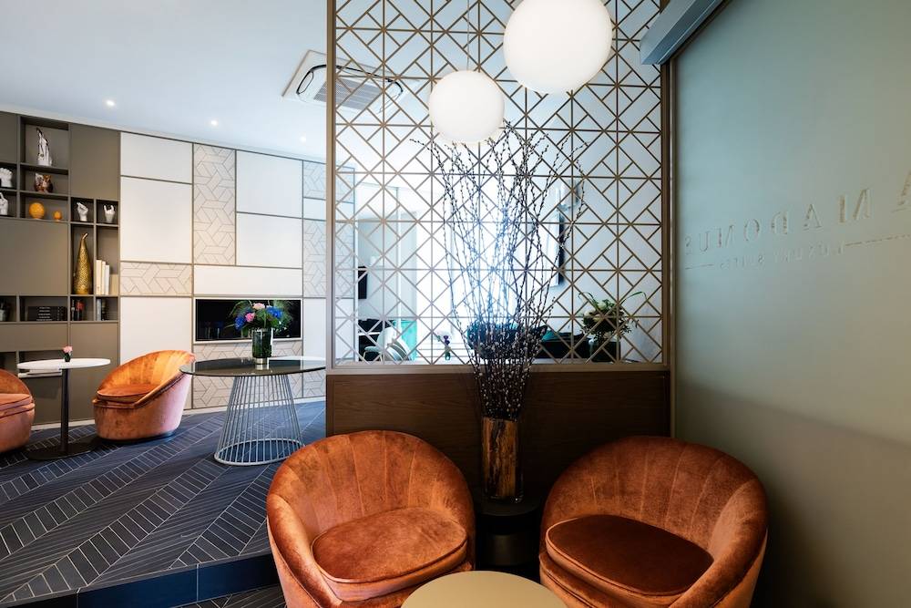 Amadomus Luxury Suites 2
