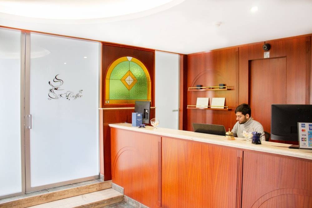 Hotel Cesirja 2