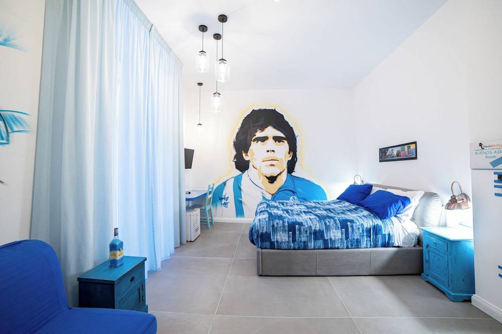 ToledoStation B&B 1