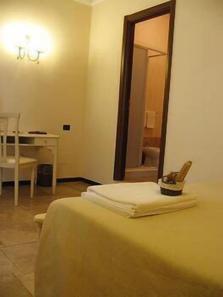 B&B La Dimora Di Nettuno 2