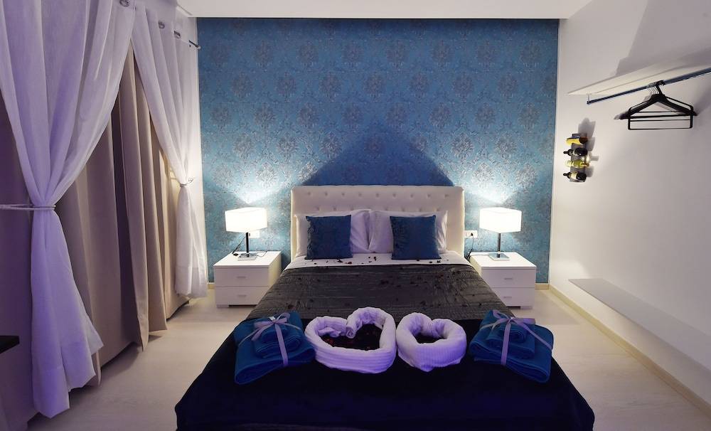 Maschio Angioino Suite 2