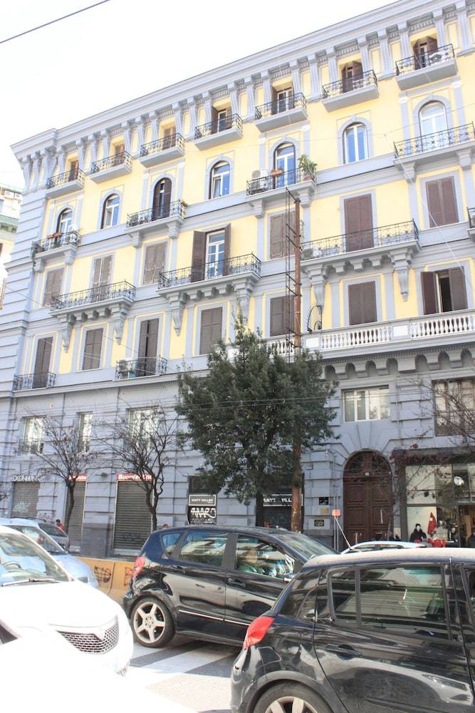GIULY SUITES & ROOMS 1