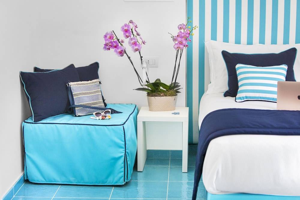 YourHome - Sersale Suites 2