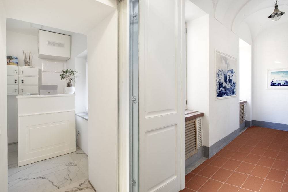 Elys Suites 2