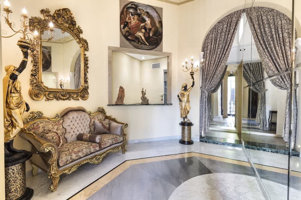 Hotel Art Resort Galleria Umberto 2