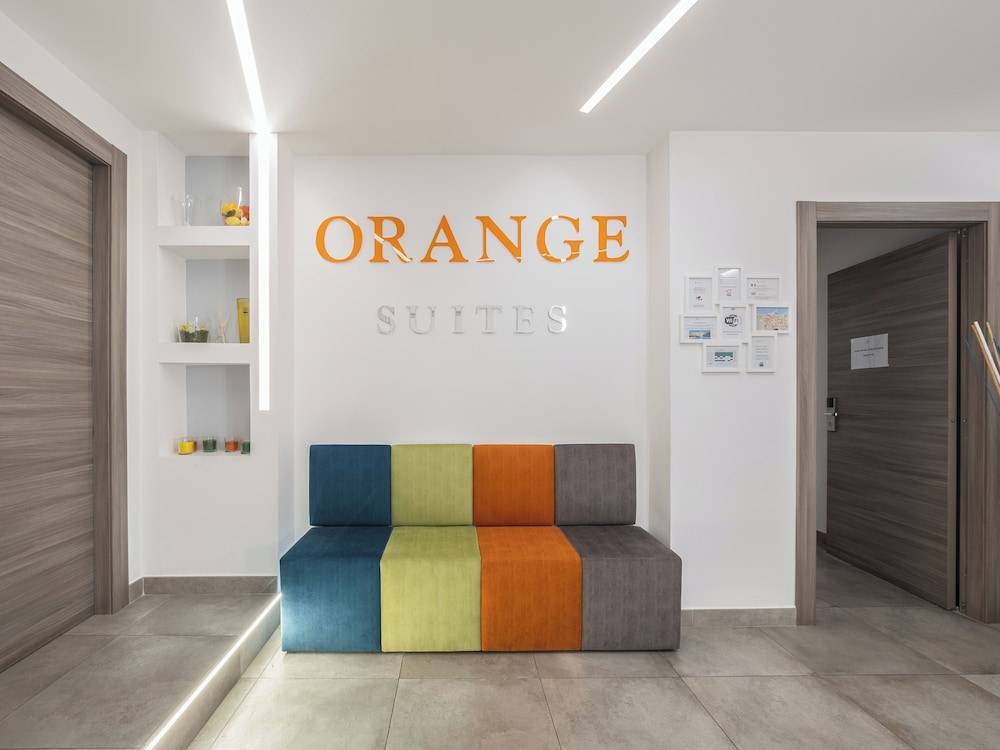 De Vivo Realty - Orange Suites Sorrento 1