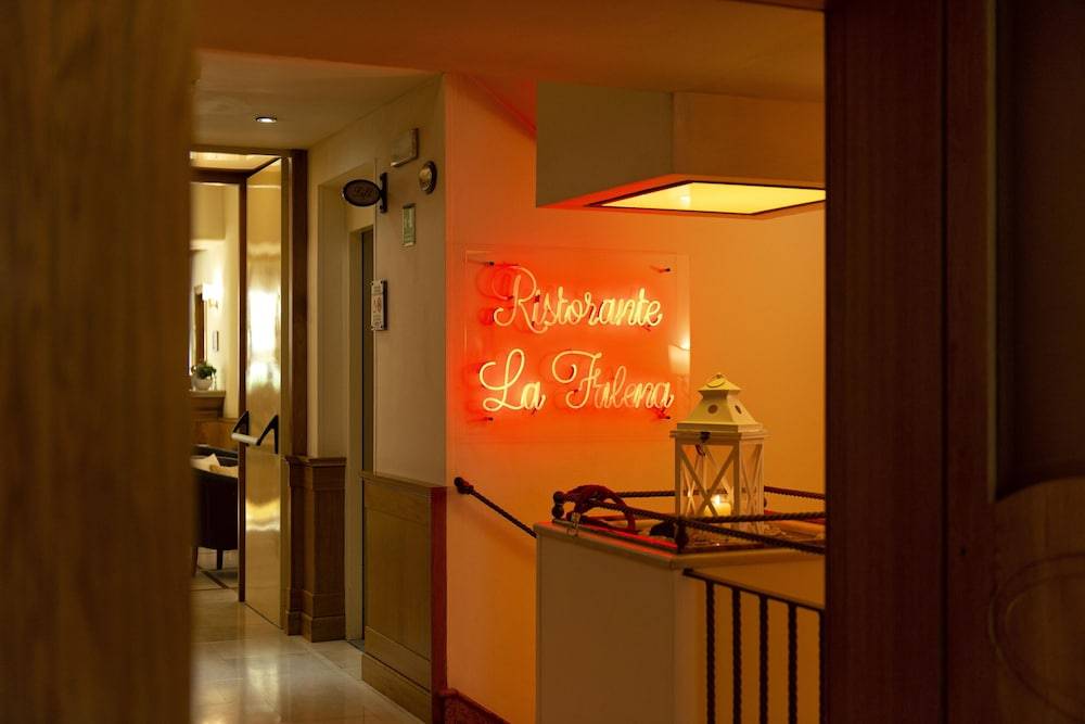 Grand Hotel Europa & Restaurant 2