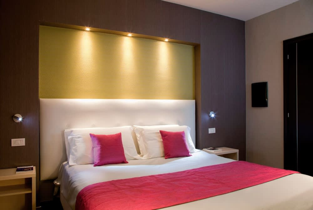 Napolit'amo Hotel Medina 2