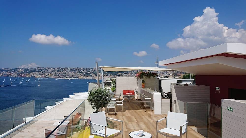 Grand Hotel Vesuvio 1
