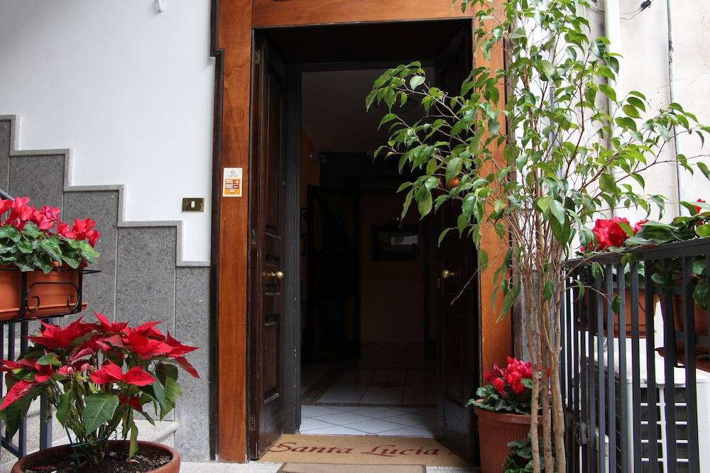Santa Lucia 50 2