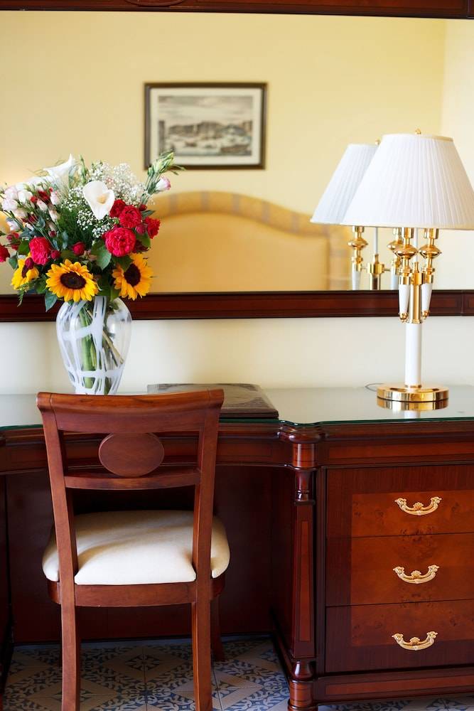 Johanna Park Hotel 2