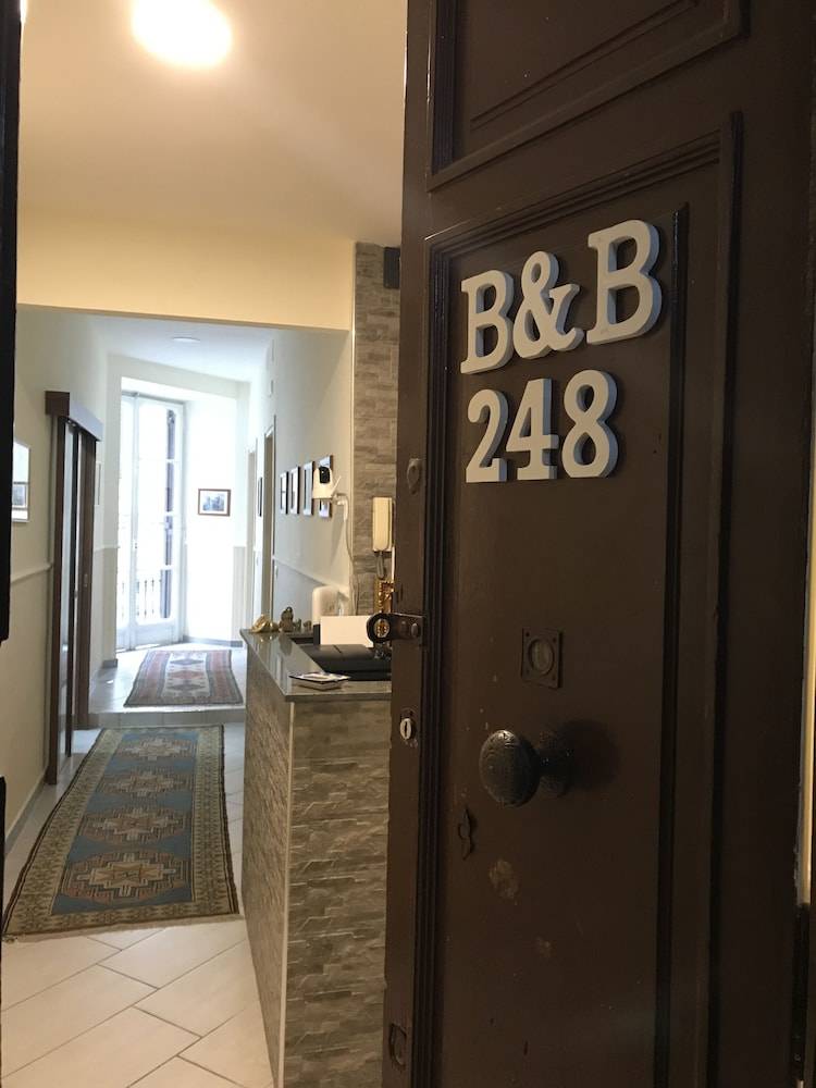 B&B 248 1