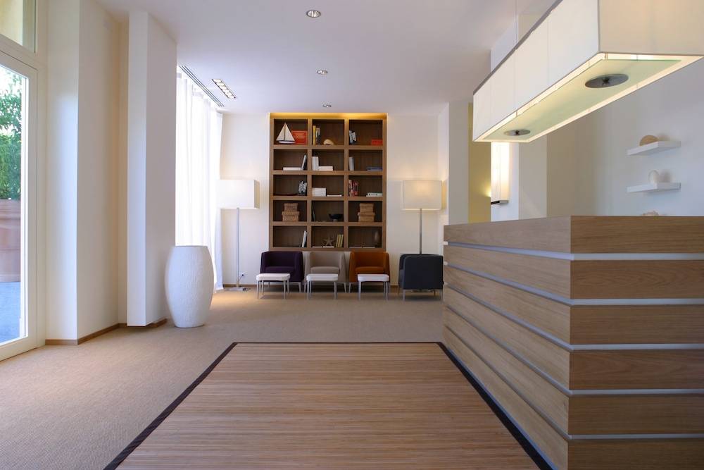 Rota Suites 1