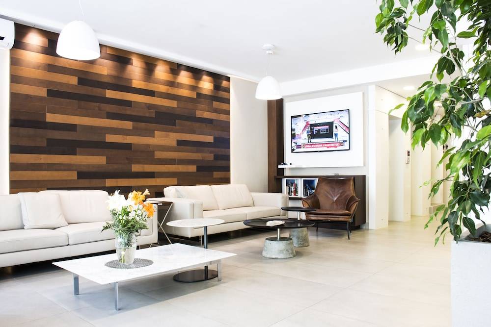 Armon Suites Hotel 2