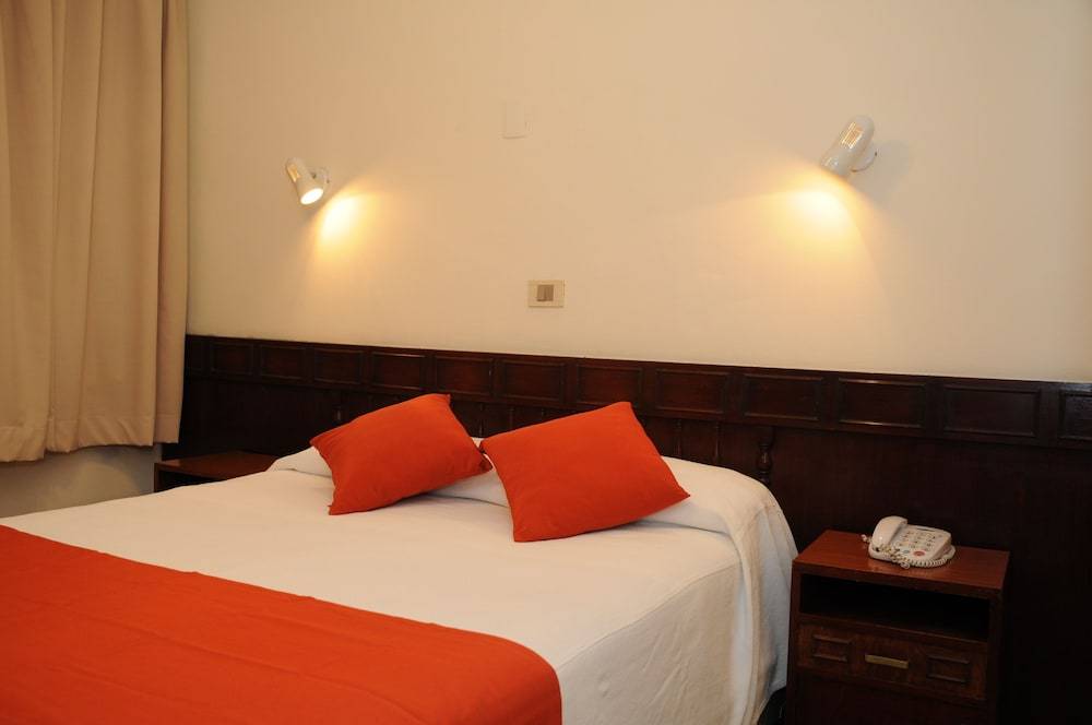 Hotel California 1