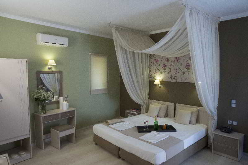 Elia Stalos Apartments 1