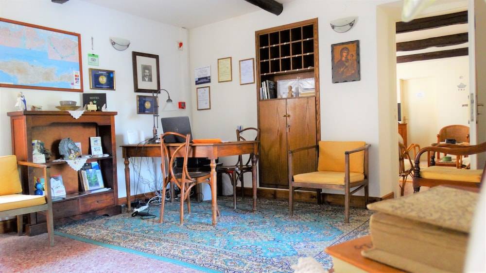 Orestis Hotel Sea View Apartments 2