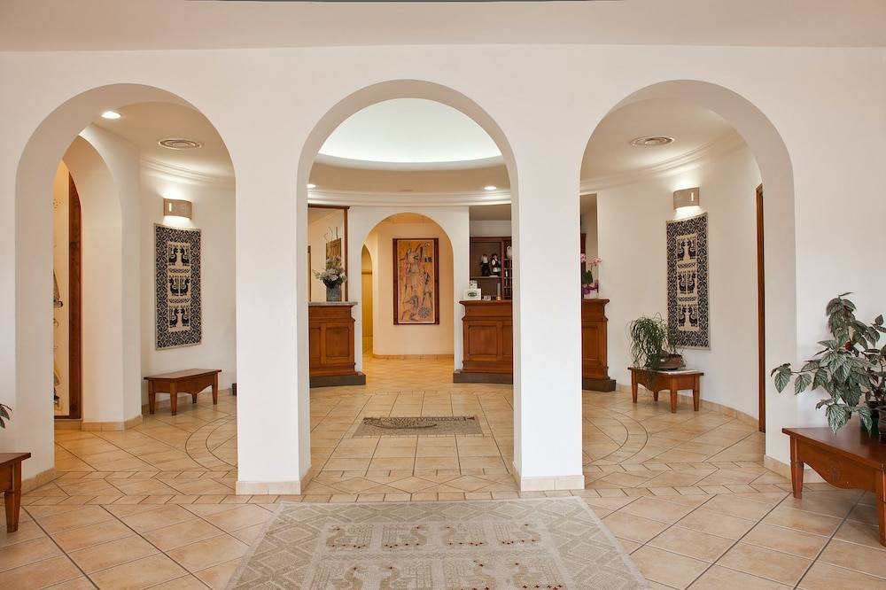 Hotel Libyssonis 2