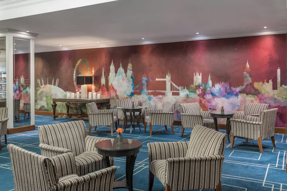 Renaissance London Heathrow Hotel 2