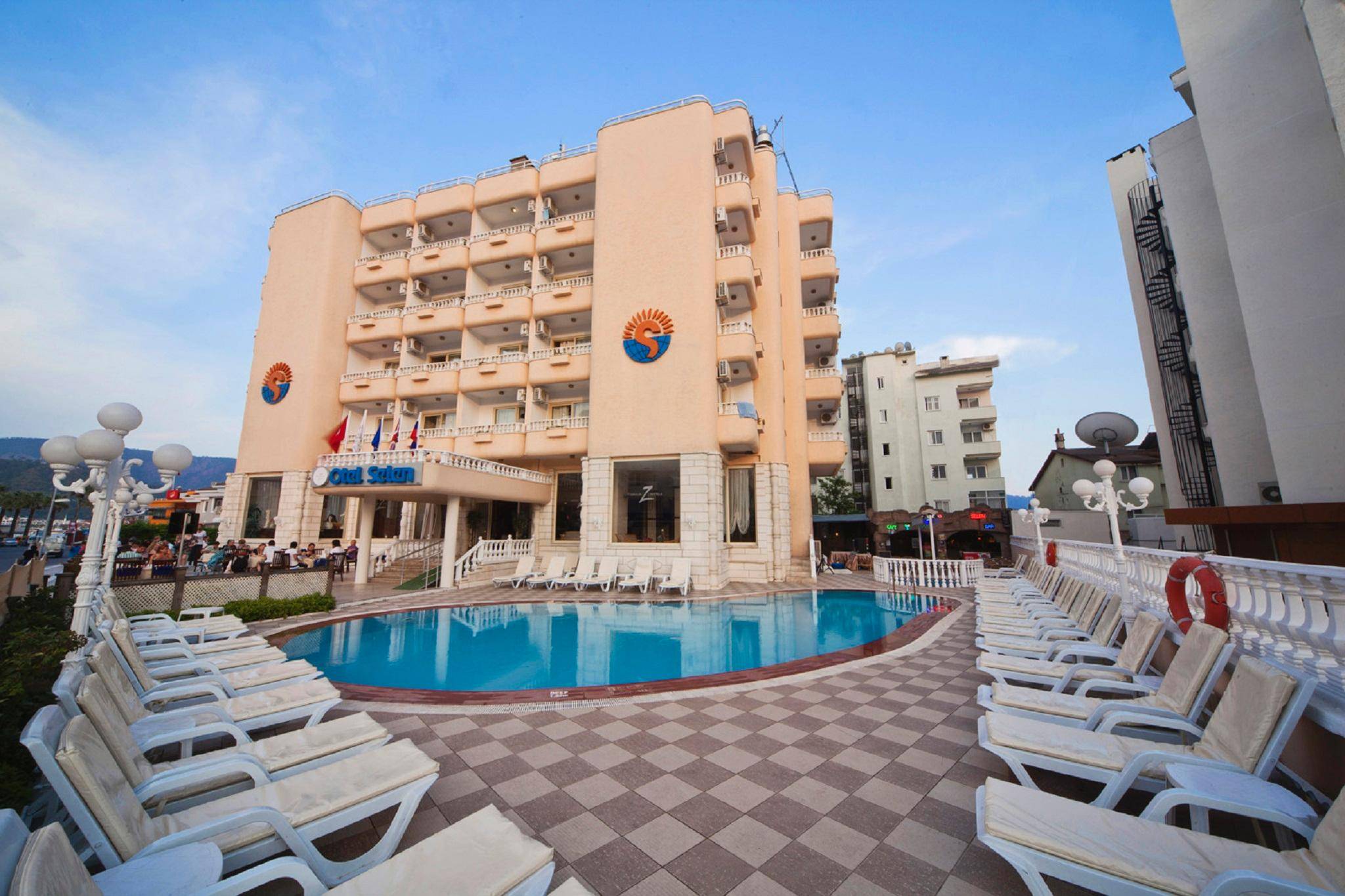 Selen Hotel 1