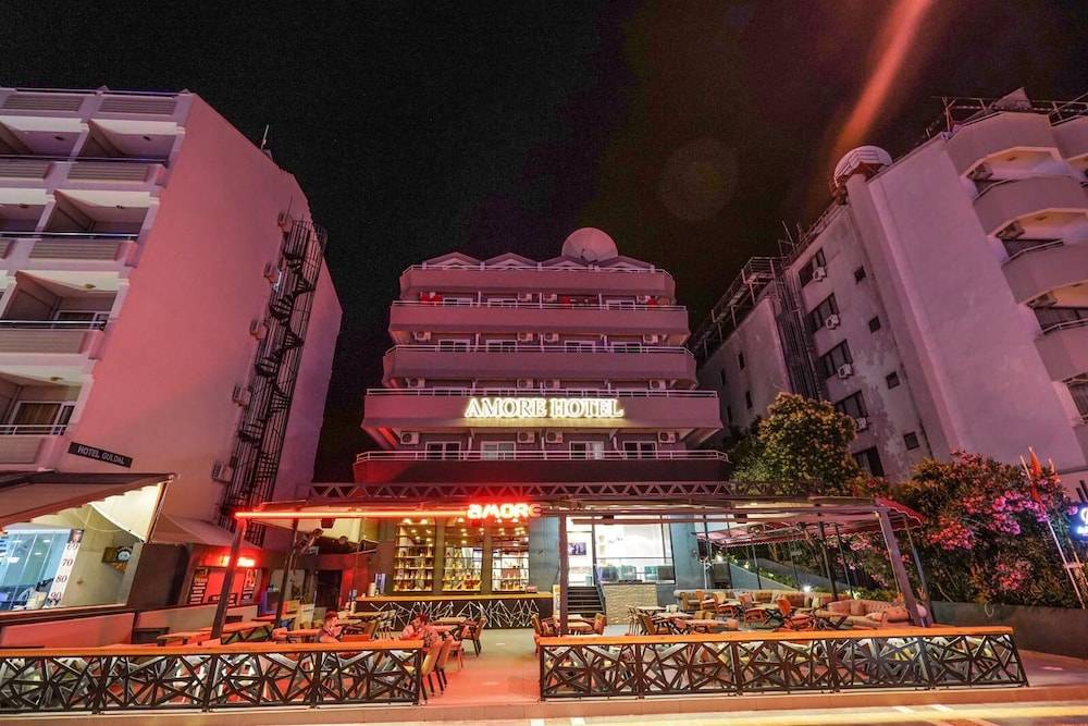 Hotel Amore 1
