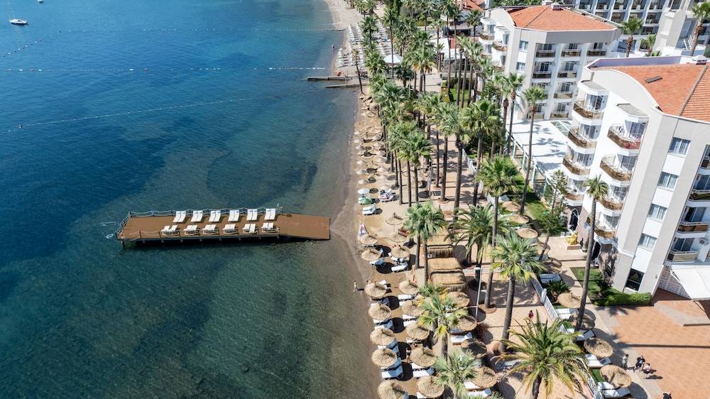 Prime Beach Hotel 1