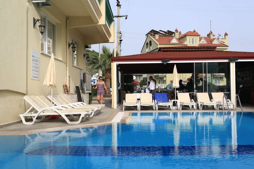 Amaris Apart Hotel 1