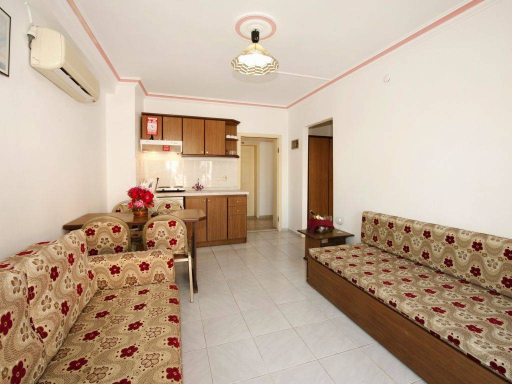 APARTMENTS ROSY 2