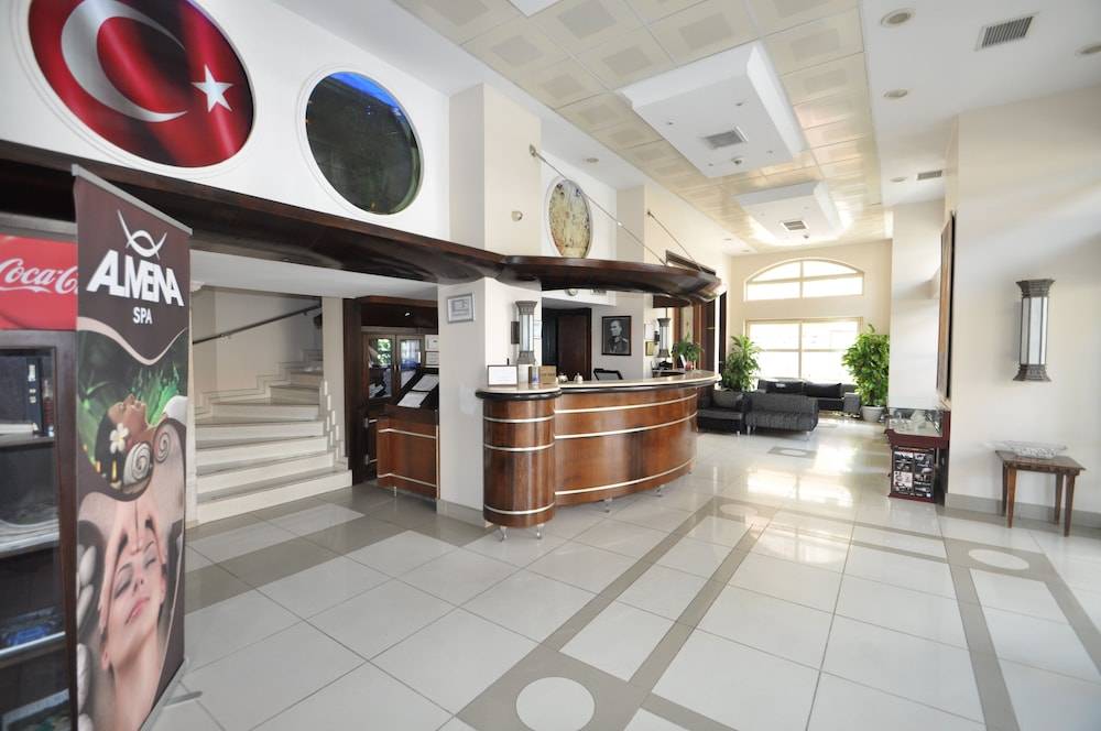 Almena Hotel 2